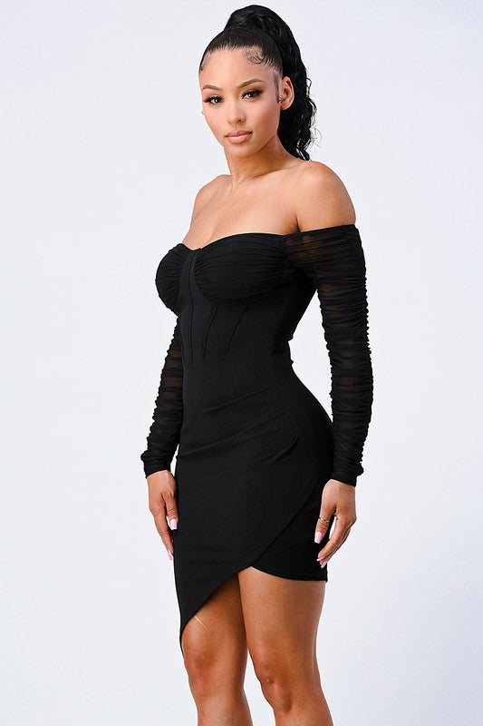 Robe côtelée chic à épaules dénudées