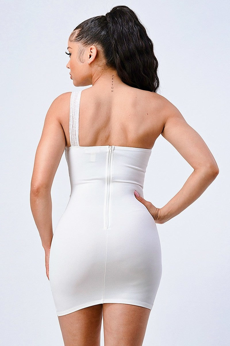 Robe portefeuille une épaule