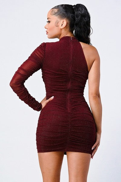 Robe froncée une épaule en maille métallisé