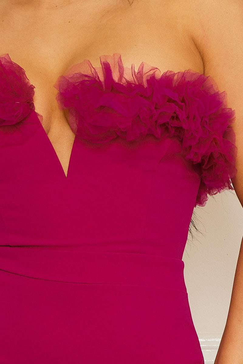 Robe sophistiquée à épaules dénudées